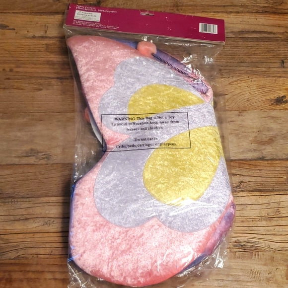 Boo!Ville butterfly kit with wings and headpiece - Picture 2 of 2